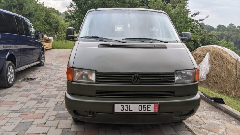 Dodávka (T4) 4x4 pro přestavbu na "servis na kolech" pro 4. brigádu rychlé reakce Národní gardy Ukrajiny