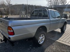 Terénní pickup na přepravu minometu pro 33. brigádu, minometné baterie