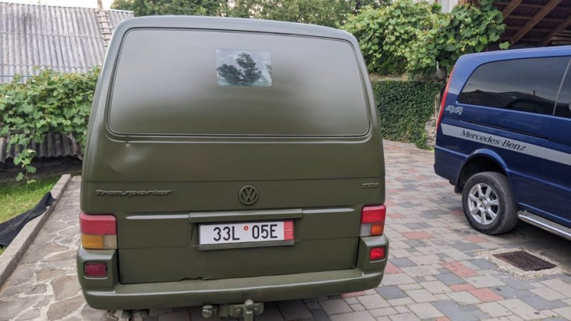 Dodávka (T4) 4x4 pro přestavbu na "servis na kolech" pro 4. brigádu rychlé reakce Národní gardy Ukrajiny