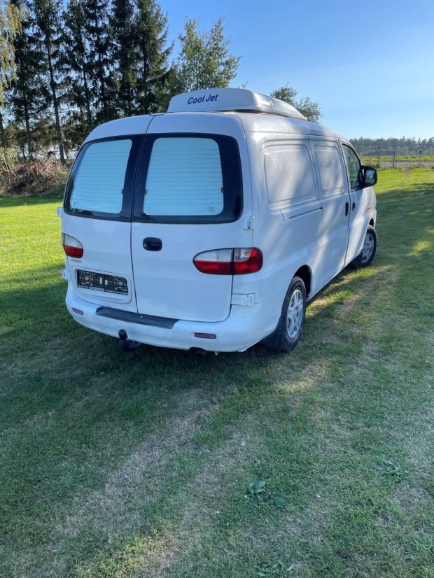 Dodávka Hyundai H1, chladírenský vůz pro nemocnici Druzkivka 1563