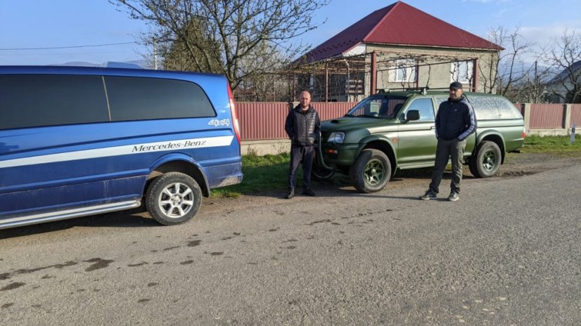 Terénní pickup pro 92. útočnou brigádu směr Kupjansk